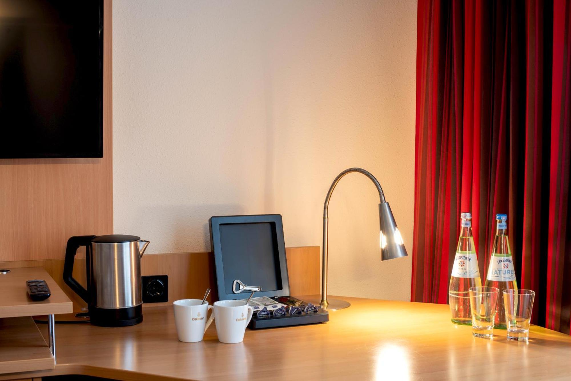 Best Western Conference Airporthotel Frankfurt Moerfelden Экстерьер фото