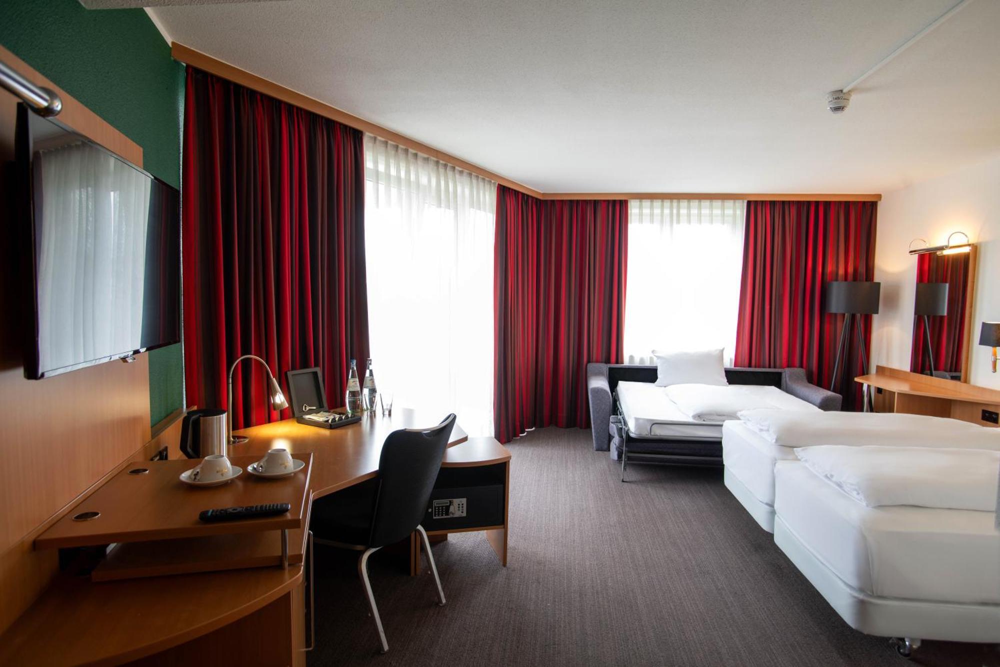 Best Western Conference Airporthotel Frankfurt Moerfelden Экстерьер фото